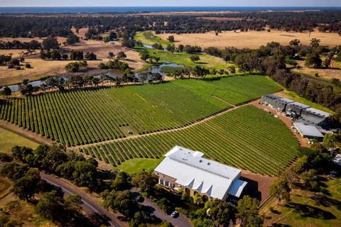 Busselton Jetty + Train Ride + Winery + Scenic Drive Full Day Tour - Redcliffe Tourism 3