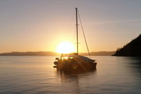 2-Night Whitsunday Islands All-Inclusive Sailing Tour From Airlie Beach - Redcliffe Tourism 0