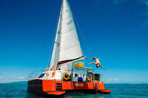 2-Night Whitsunday Islands All-Inclusive Sailing Tour From Airlie Beach - Redcliffe Tourism 3