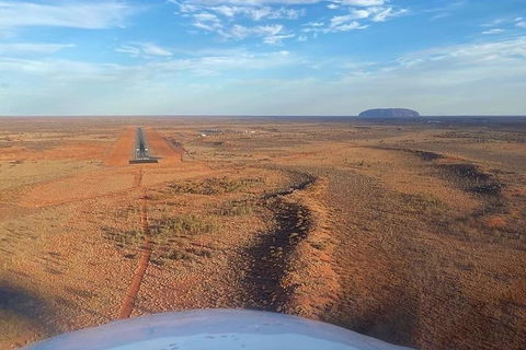 Scenic Flight: Uluru Rock Blast - Redcliffe Tourism 4