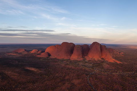 Scenic Flight: Uluru & Kata Tjuta - Redcliffe Tourism 0