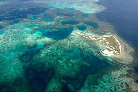 Pink Lake + Abrolhos Islands Scenic Flight - Redcliffe Tourism 5