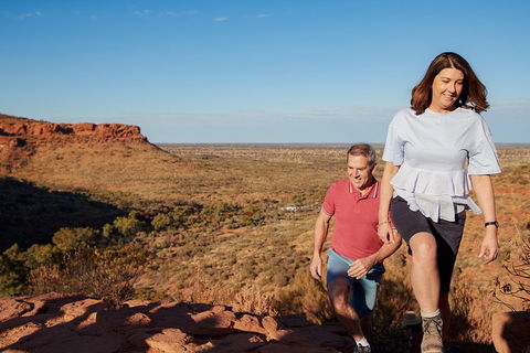 Kings Canyon Guided Rim Walk - Redcliffe Tourism 3