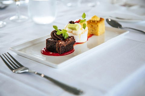 Journey Beyond Cruise Sydney Harbour - All Inclusive Dinner Cruise - Redcliffe Tourism 2
