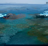 Cruise to Moore Reef Pontoon and Return Helicopter Flight from Cairns - Redcliffe Tourism