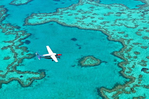 Fly & Sail Package (With Providence) - Redcliffe Tourism 4