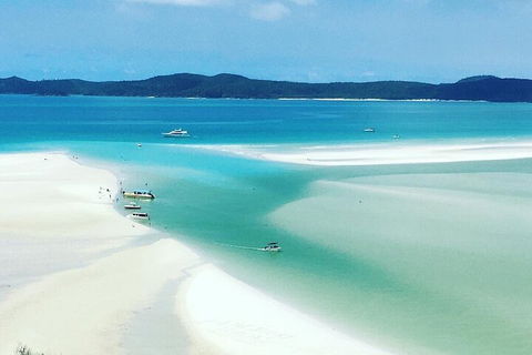 2-Night Whitsundays Sailing Cruise Incl. Whitehaven Beach & Great Barrier Reef - Redcliffe Tourism 5