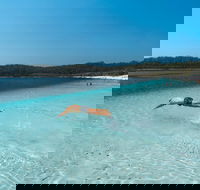 Lake McKenzie Full-Day Tour with Lunch from Hervey Bay - Redcliffe Tourism