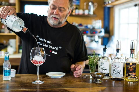 Heritage, Wine & Gin Tours - Redcliffe Tourism 2