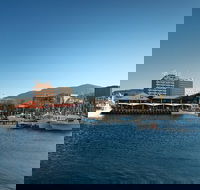 Hobart City Sightseeing Tour including MONA Admission - Redcliffe Tourism