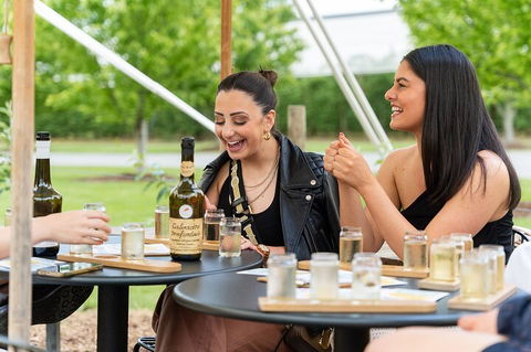 8-Hour Deluxe Food&Drink Tour In The Breathtaking Yarra Valley - Redcliffe Tourism 1