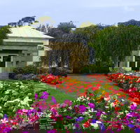 Hobart City Sightseeing Tour Including MONA Admission - Redcliffe Tourism