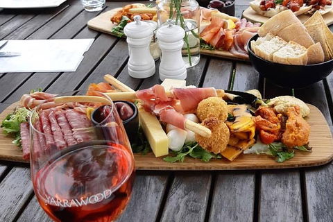 CHEVY CONVERTIBLE Package For 4 -Wine Lunch Cheese & Chocolate From Yarra Valley - Redcliffe Tourism 0