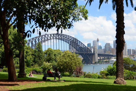 Explore The Culture Of Sydney Harbour On This Walking Audio Tour To Lavender Bay - Redcliffe Tourism 1