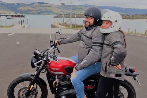 Triumph Street Scrambler 900cc - Redcliffe Tourism 1